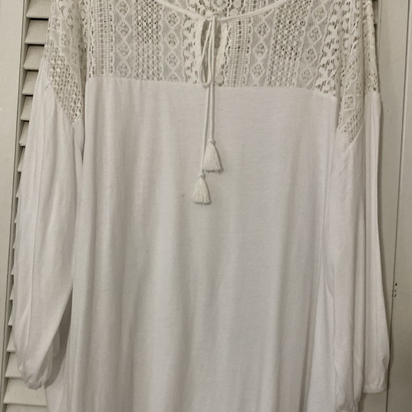 Chaps women’s white with crocet long sleeve tunic size 2X - Picture 3 of 8
